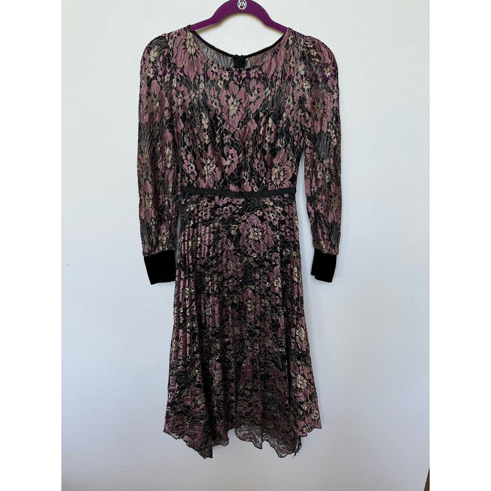 Nissa Floral Asymmetric Hem Metallic Lace Pleated Dress Black Gold Womens US 2
